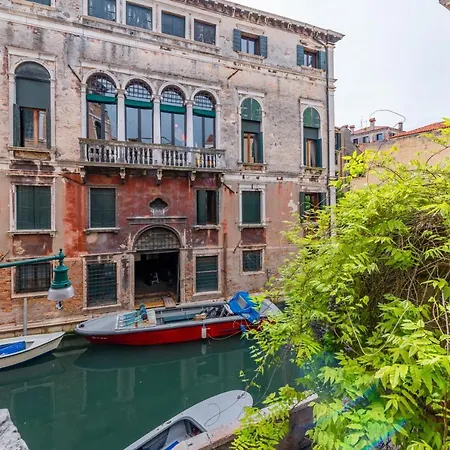 Cannaregio Romantic View Appartement